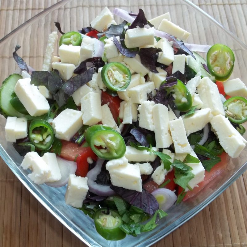 Traditional_Georgian_salad_with_cheese